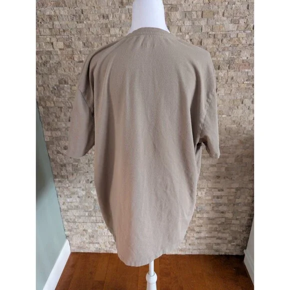 DKNY Y2K 90s Beigecore Minimal Streetwear Korean Acubi Brown Tan Tee Shirt - Picture 4 of 14